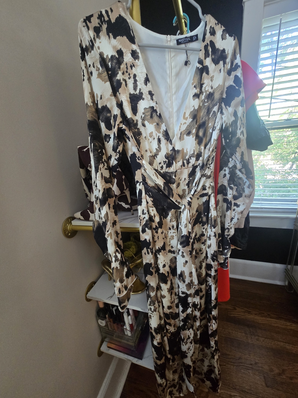Nasty Gal Brown & Cream Animal-Print Wrap Dress